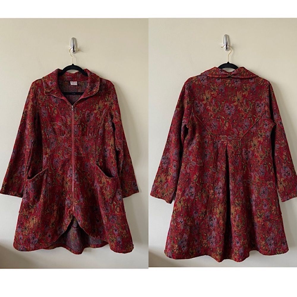 C.M.C (Colour Me Cotton) Boho Double Pocket Tapestry Swing High Low Jacket